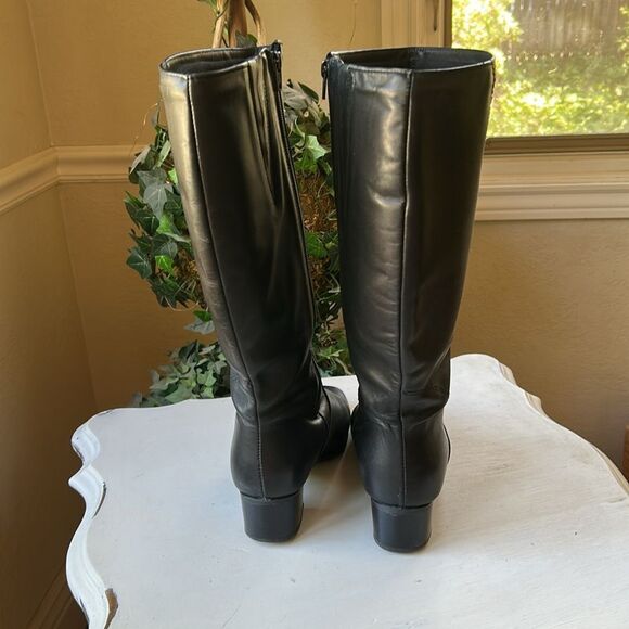 Blondo Canada 🍁 Black Leather Waterproof Heeled Boots Sleek Stylish Durable - Picture 4 of 11